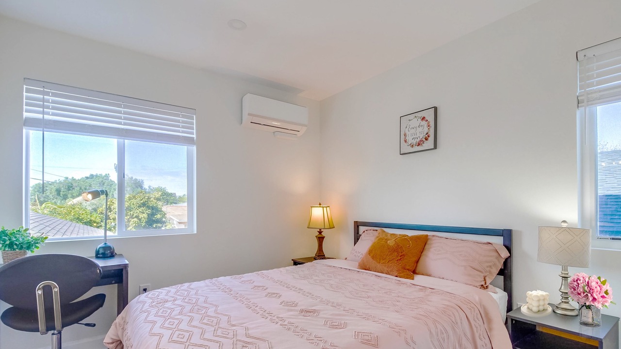 Photo of Bedroom in National City