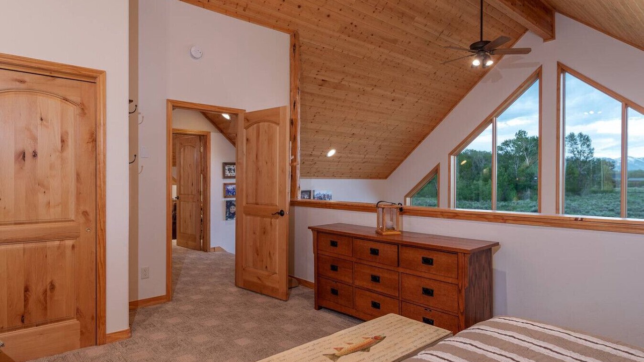 Photo of Bedroom in Felt