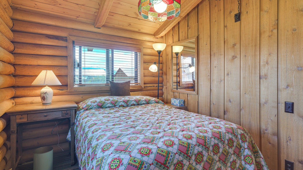 Photo of Bedroom in Wisdom