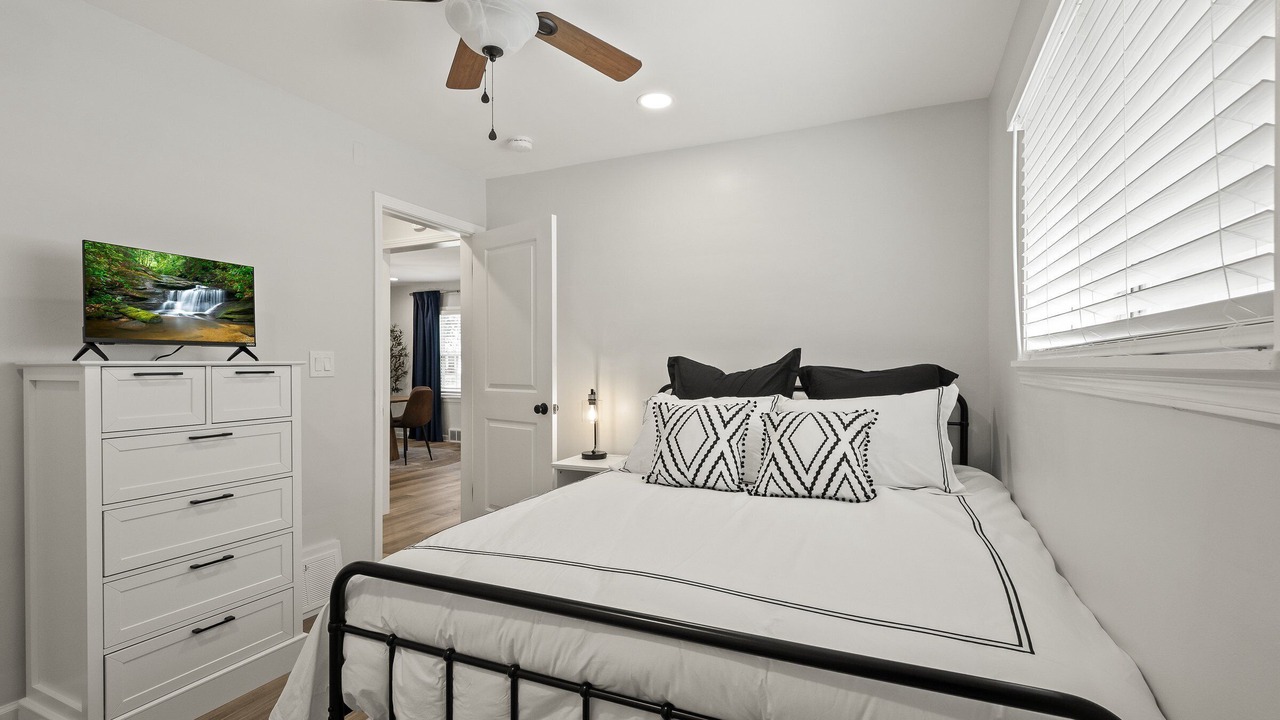 Photo of Bedroom in Royal Oak