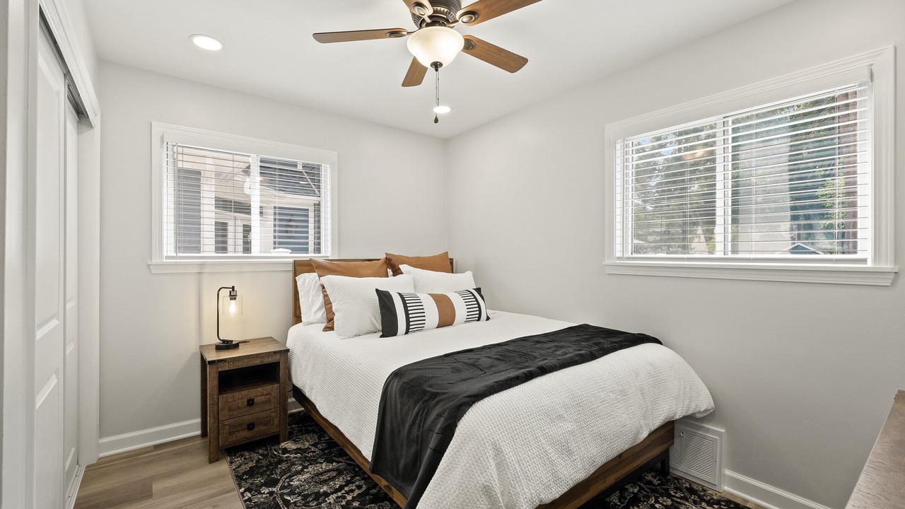 Photo of Bedroom in Royal Oak