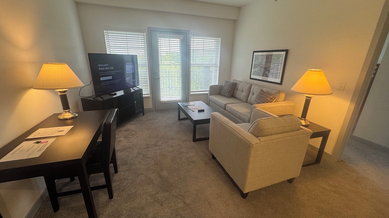 Photo of Livingroom in Tuttle West
