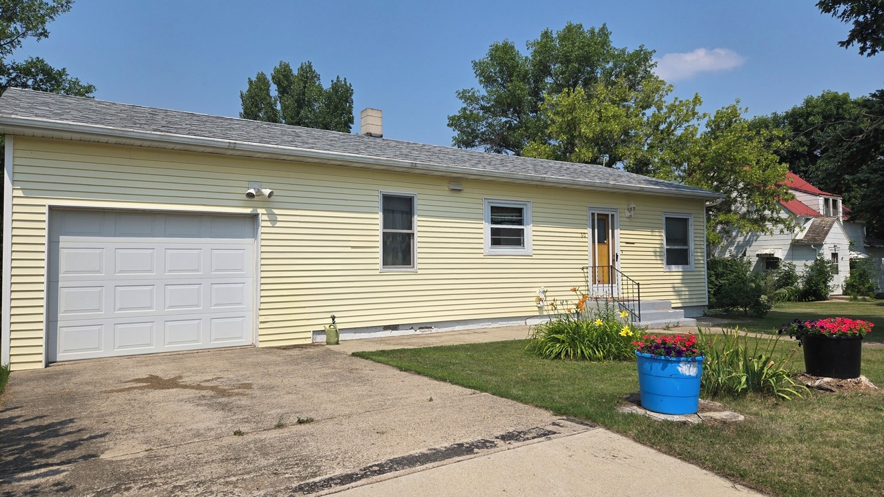 Photo of Outdoor in Esmond
