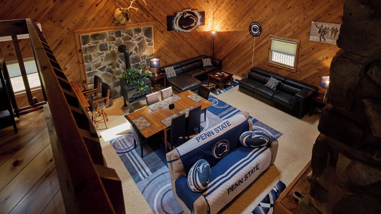 Photo of Livingroom in Bellefonte