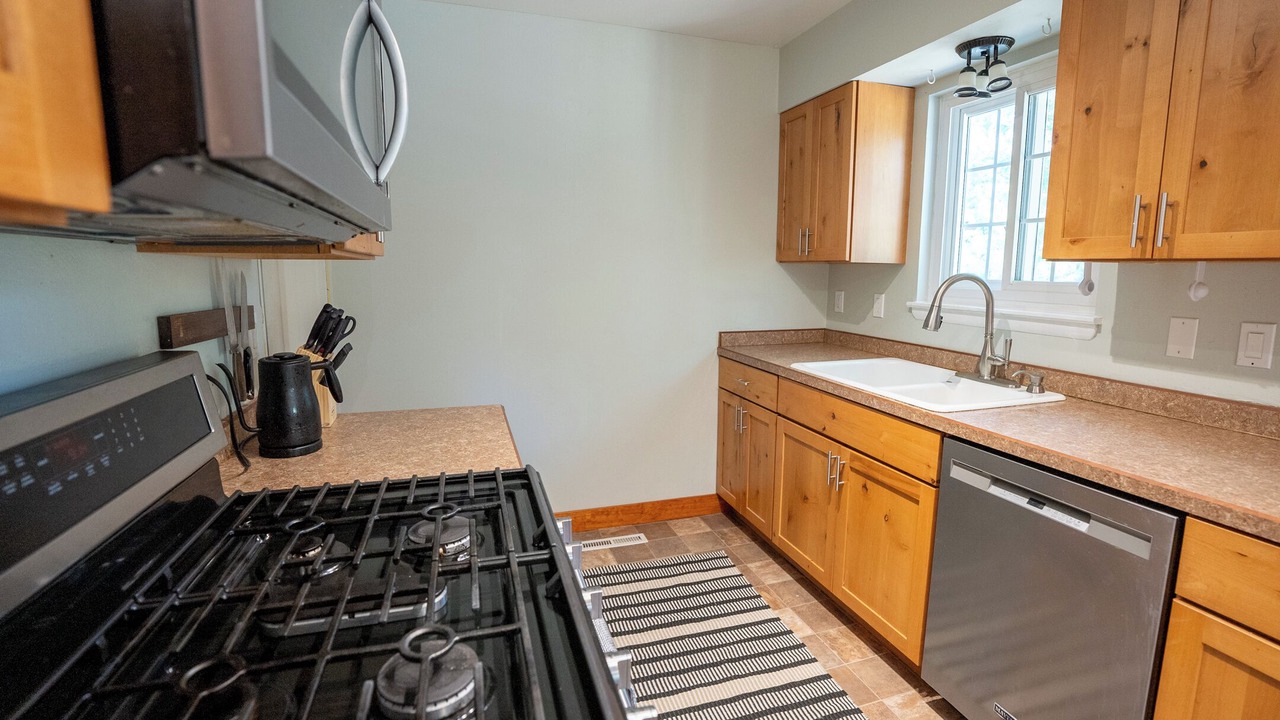 Photo of Kitchen in Lander