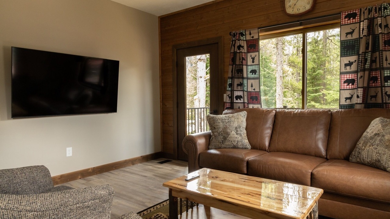 Photo of Livingroom in Cooke City-Silver Gate