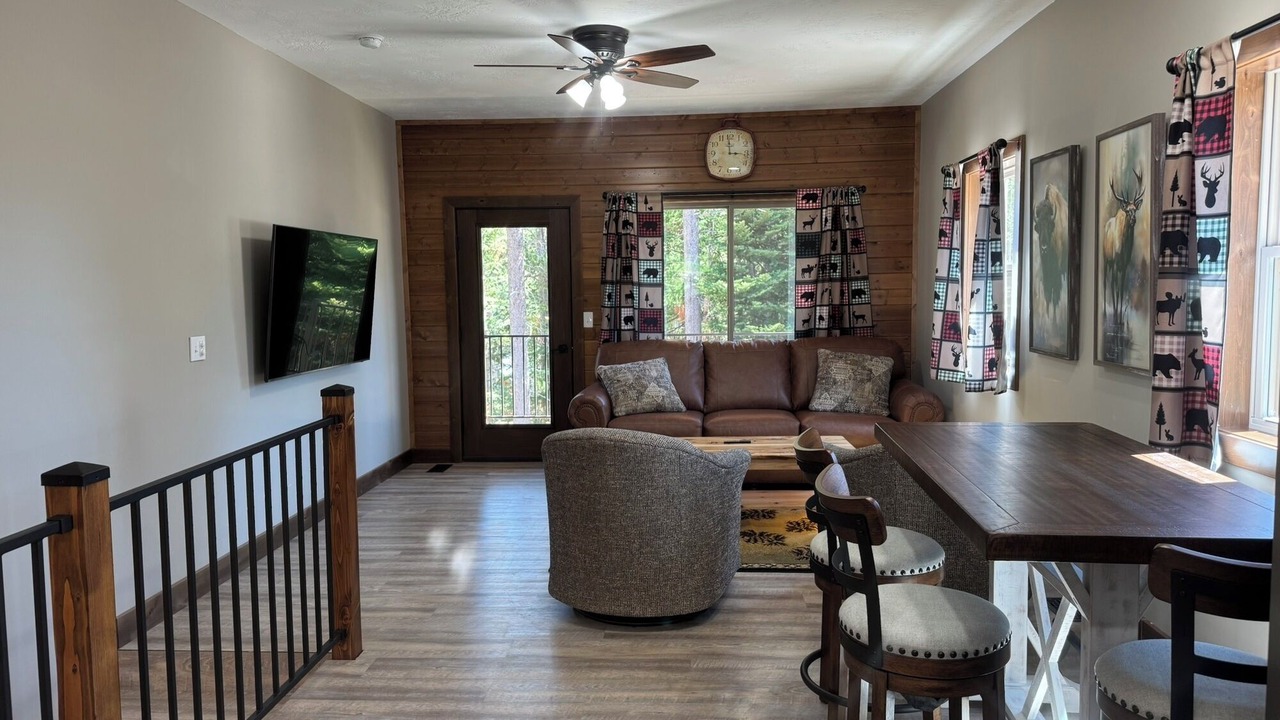 Photo of Bedroom in Cooke City-Silver Gate