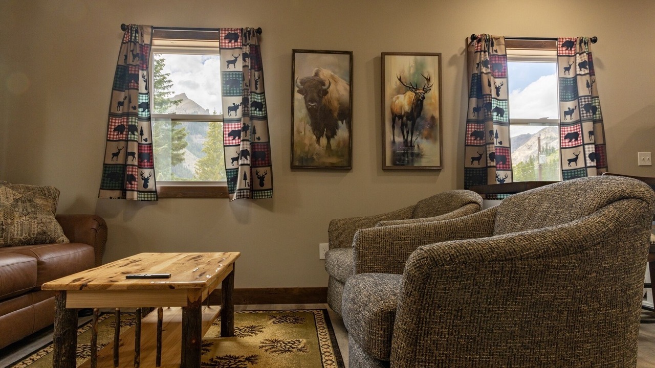 Photo of Livingroom in Cooke City-Silver Gate