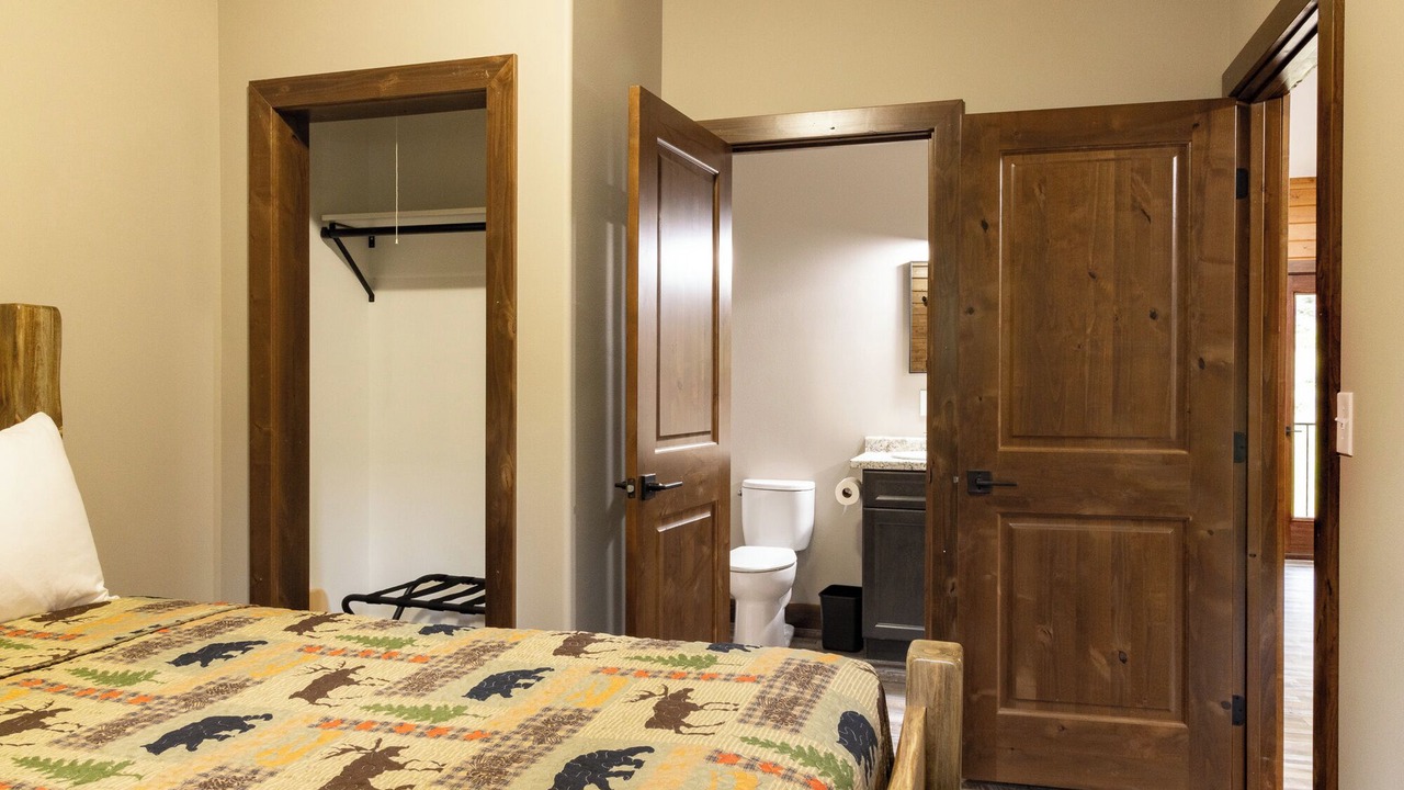 Photo of Bathroom in Cooke City-Silver Gate