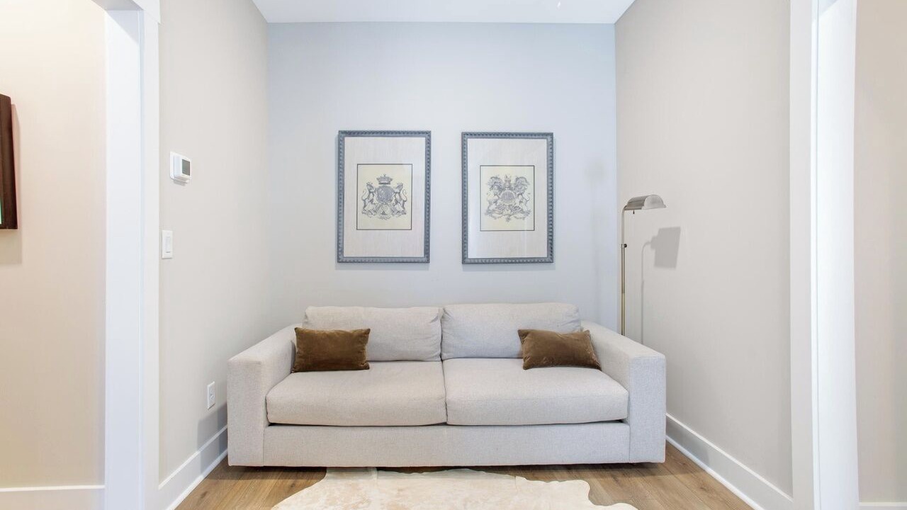 Photo of Livingroom in Mount Pleasant