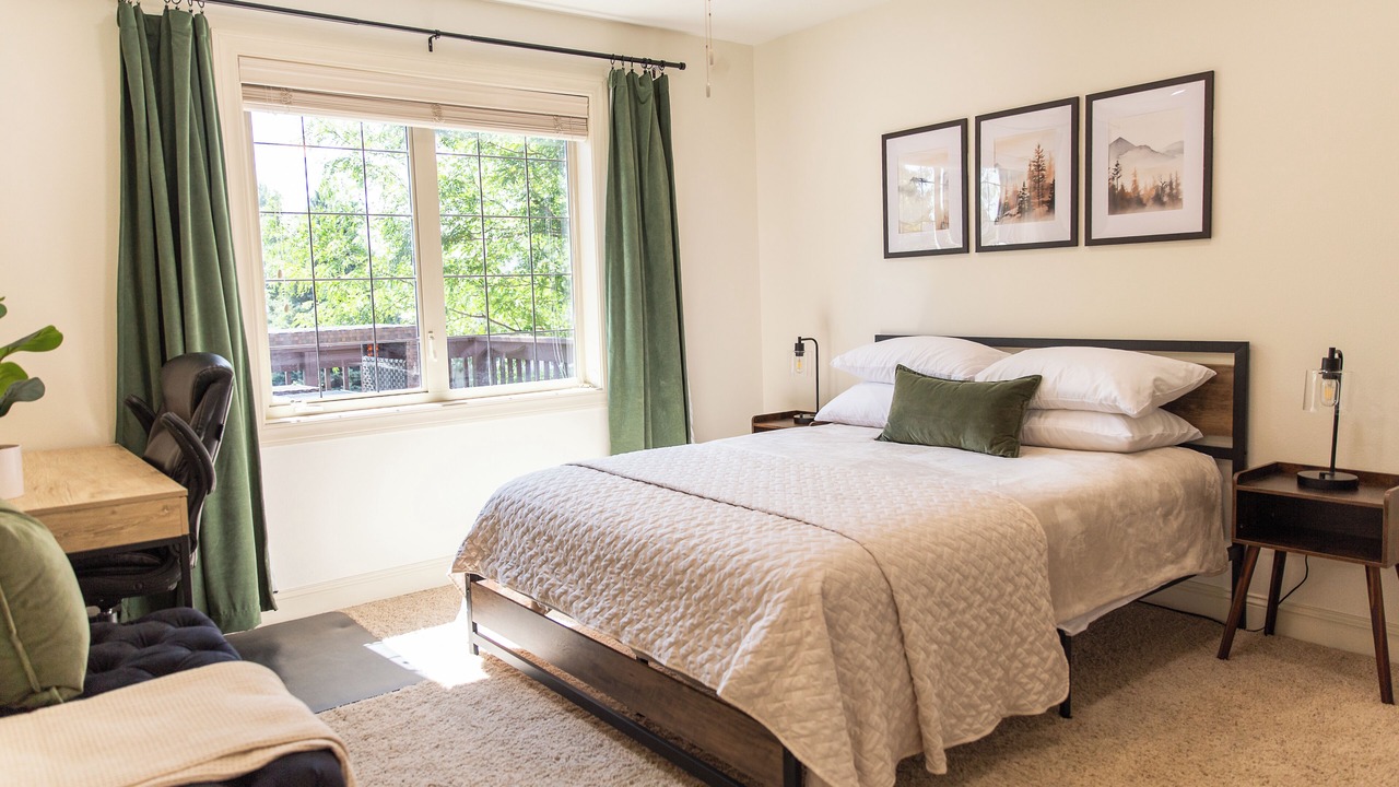 Photo of Bedroom in Rimrock