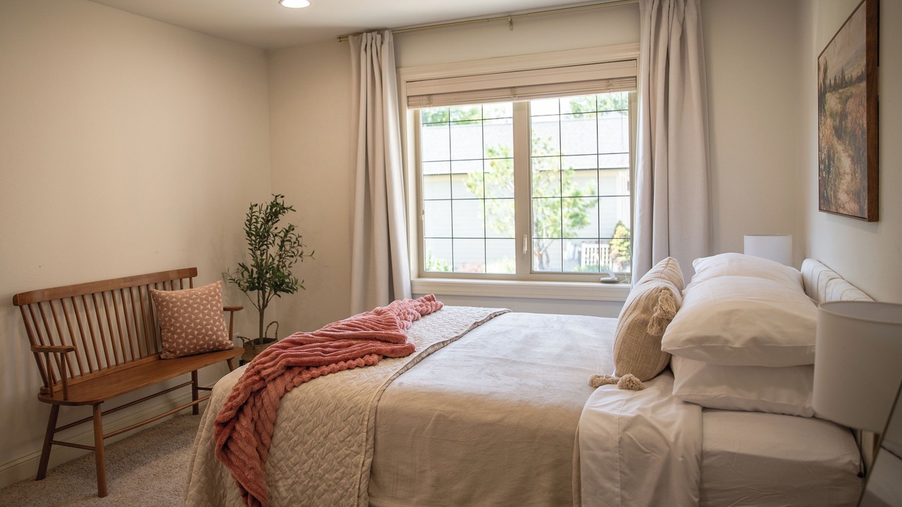 Photo of Bedroom in Rimrock