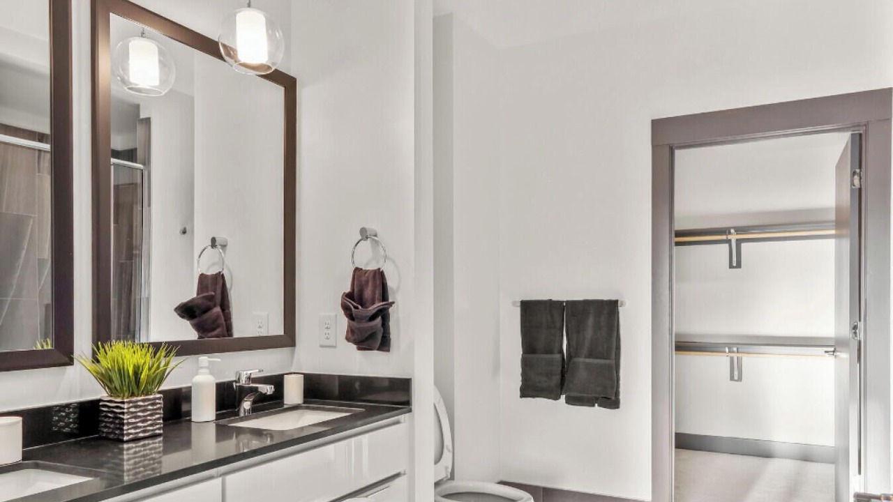 Photo of Bathroom in Second Ward