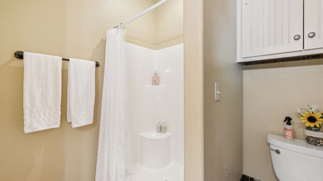 Photo of Bathroom in Okmulgee County