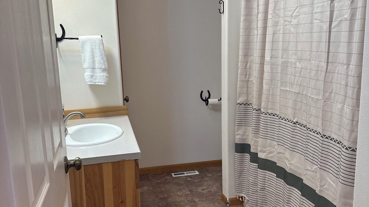 Photo of Bathroom in Broadwater County