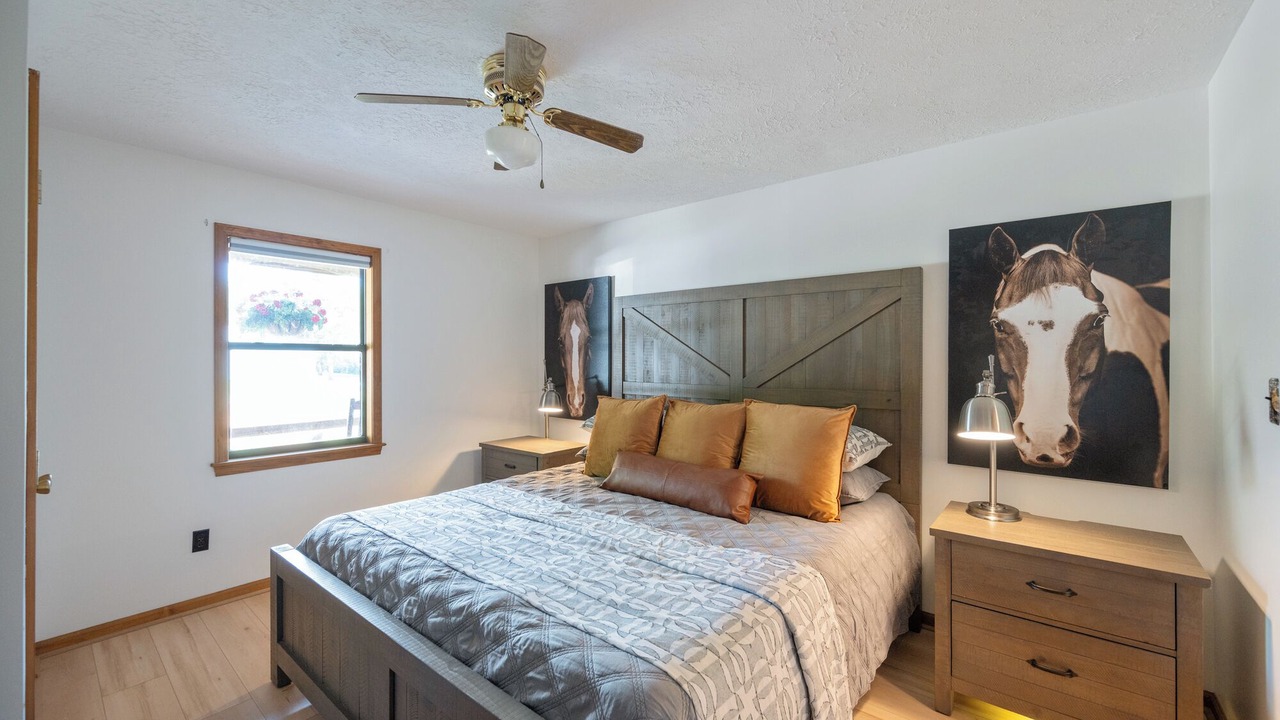 Photo of Bedroom in Idlewild