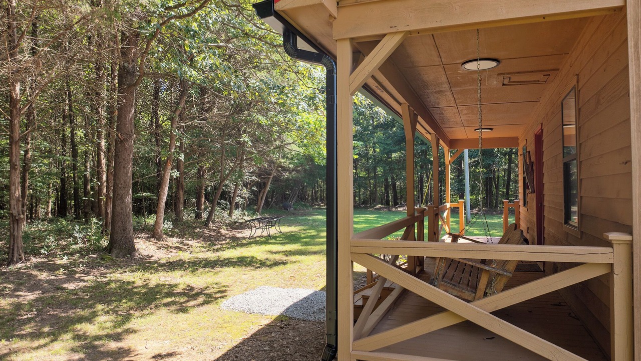 Photo of Patio Balcony in Idlewild