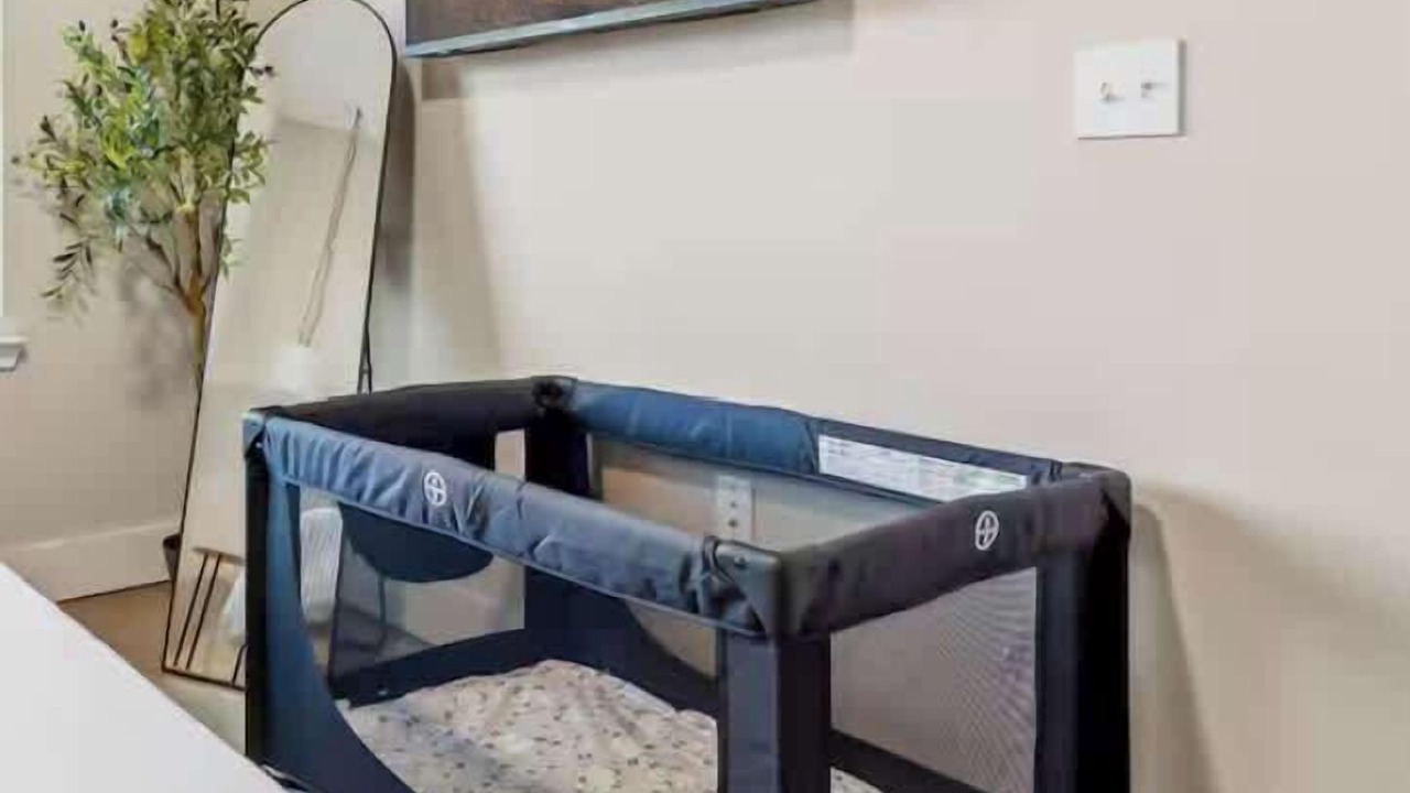 Photo of Bedroom in Bay Lake
