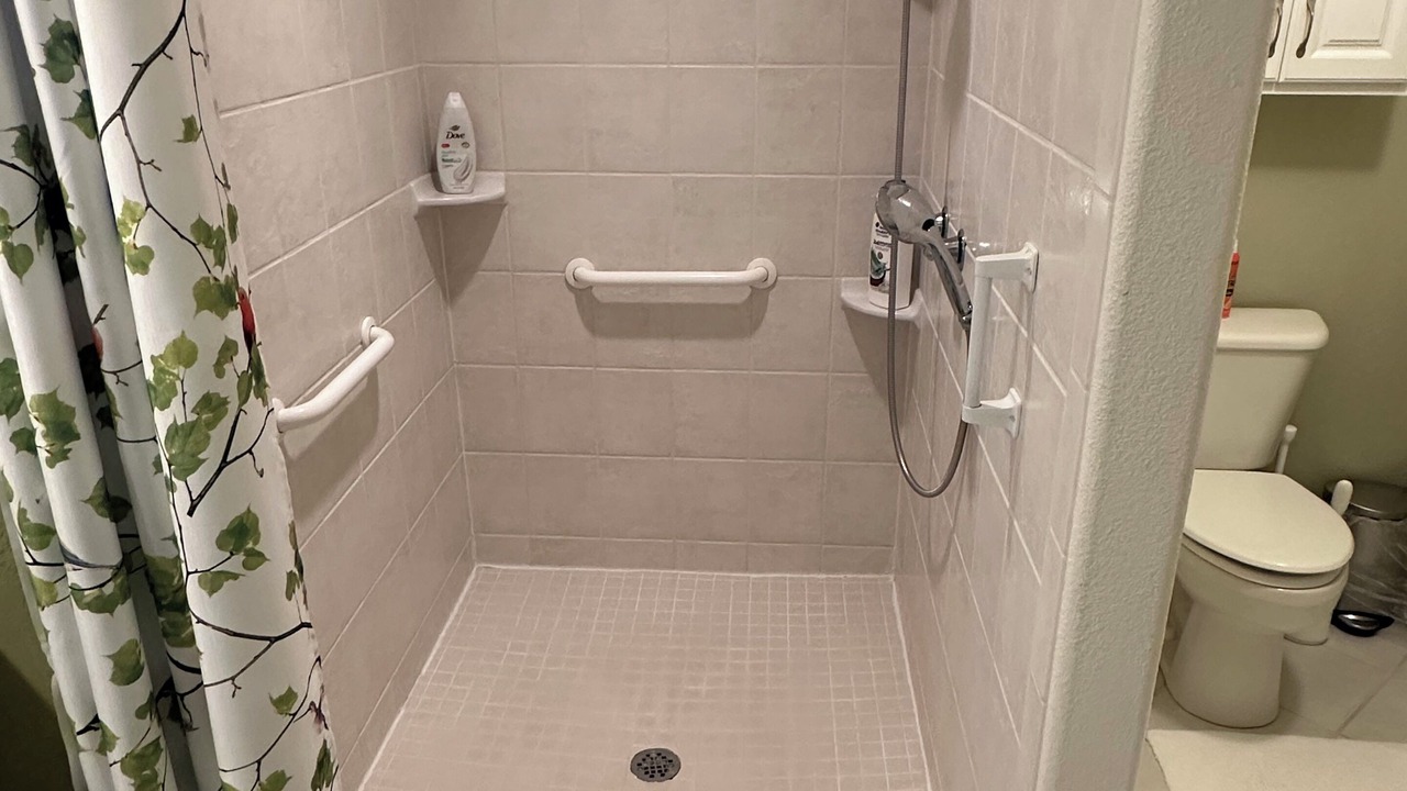 Photo of Bathroom in Hayden View Estates