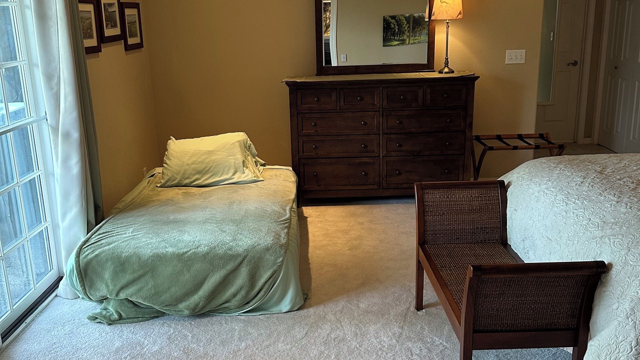 Photo of Bedroom in Hayden View Estates