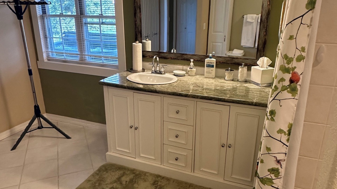 Photo of Bathroom in Hayden View Estates