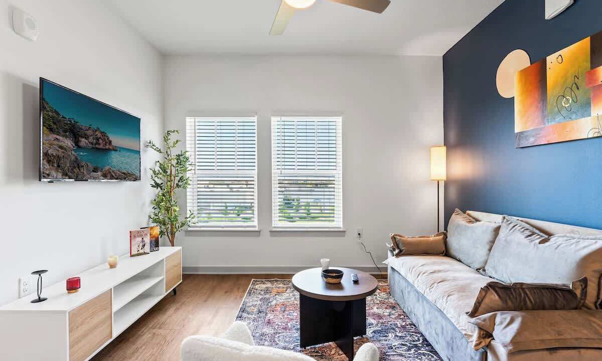 Photo of Livingroom in Bay Lake
