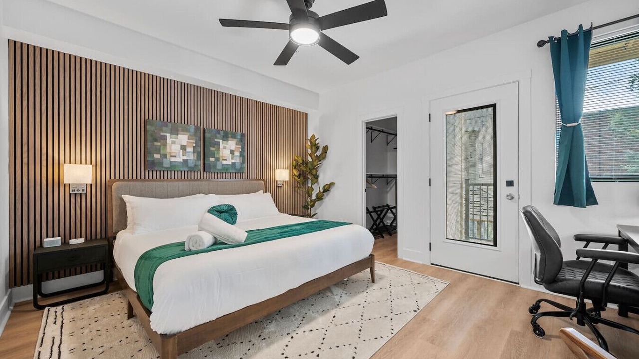 Photo of Bedroom in Shadyside