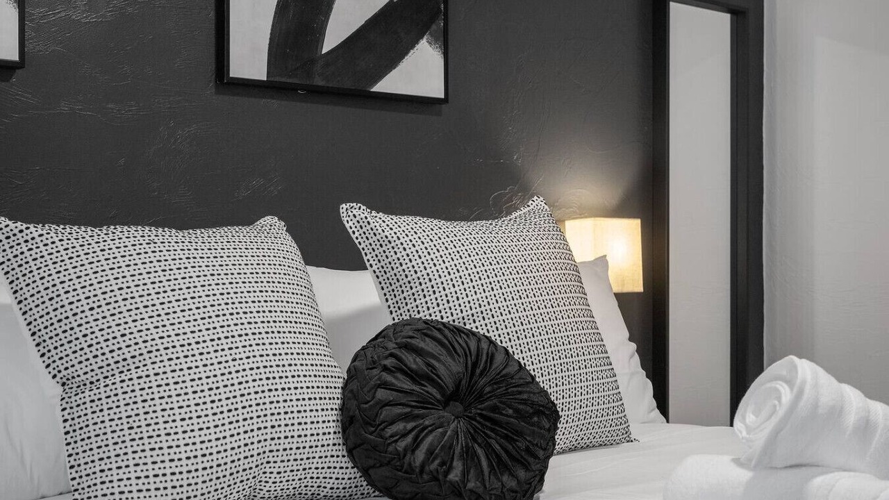 Photo of Bedroom in Shadyside