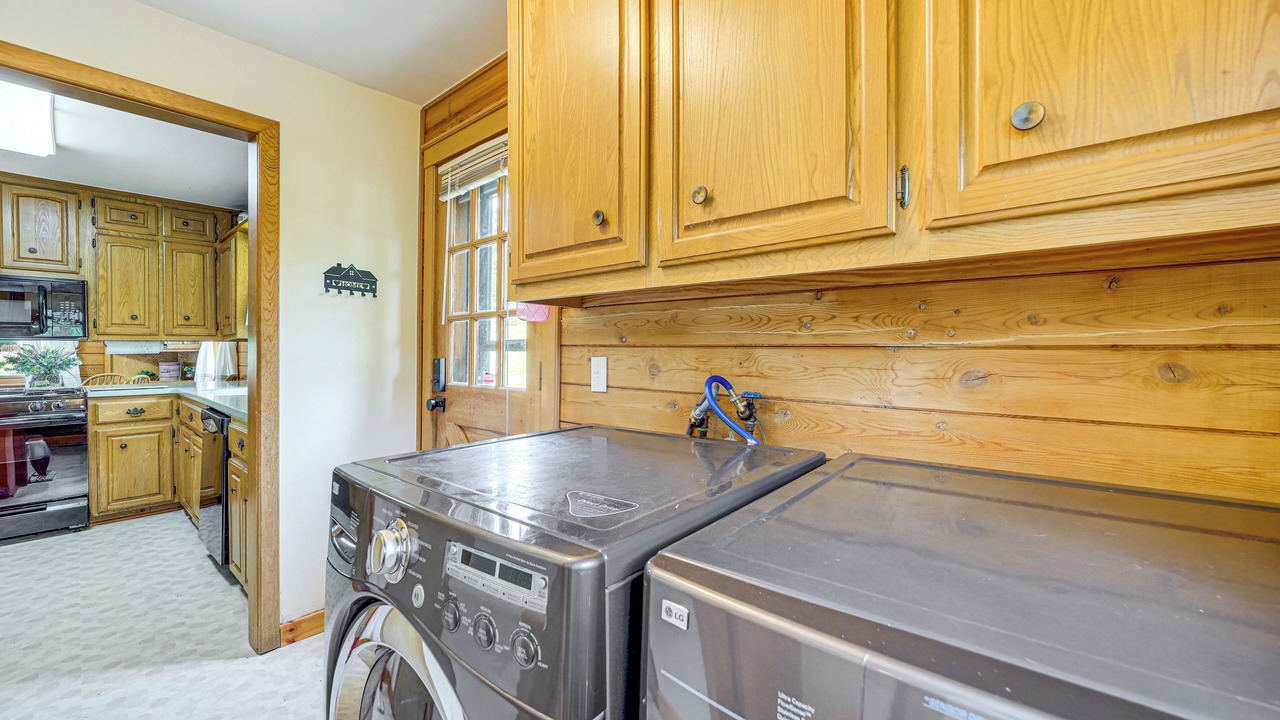 Photo of Bedroom in Mayes County