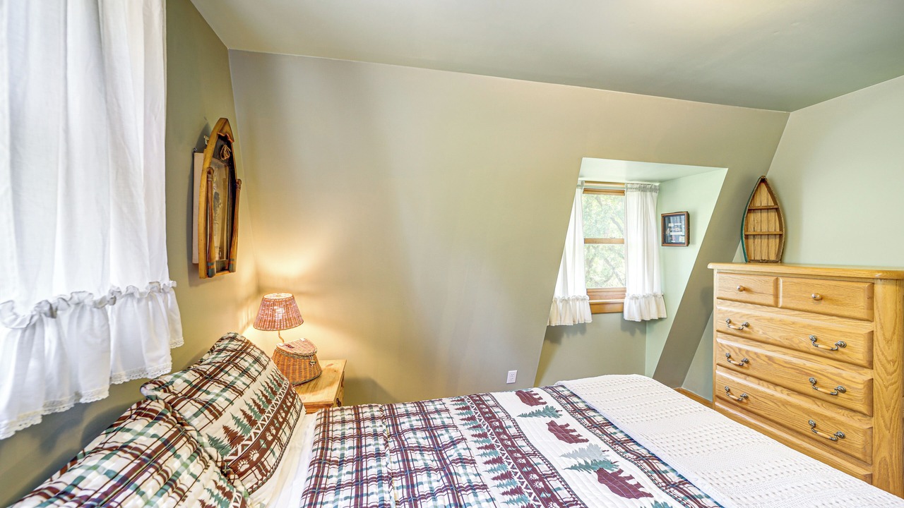 Photo of Bedroom in Mayes County