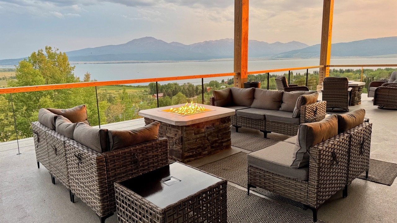 Photo of Patio Balcony in Island Park