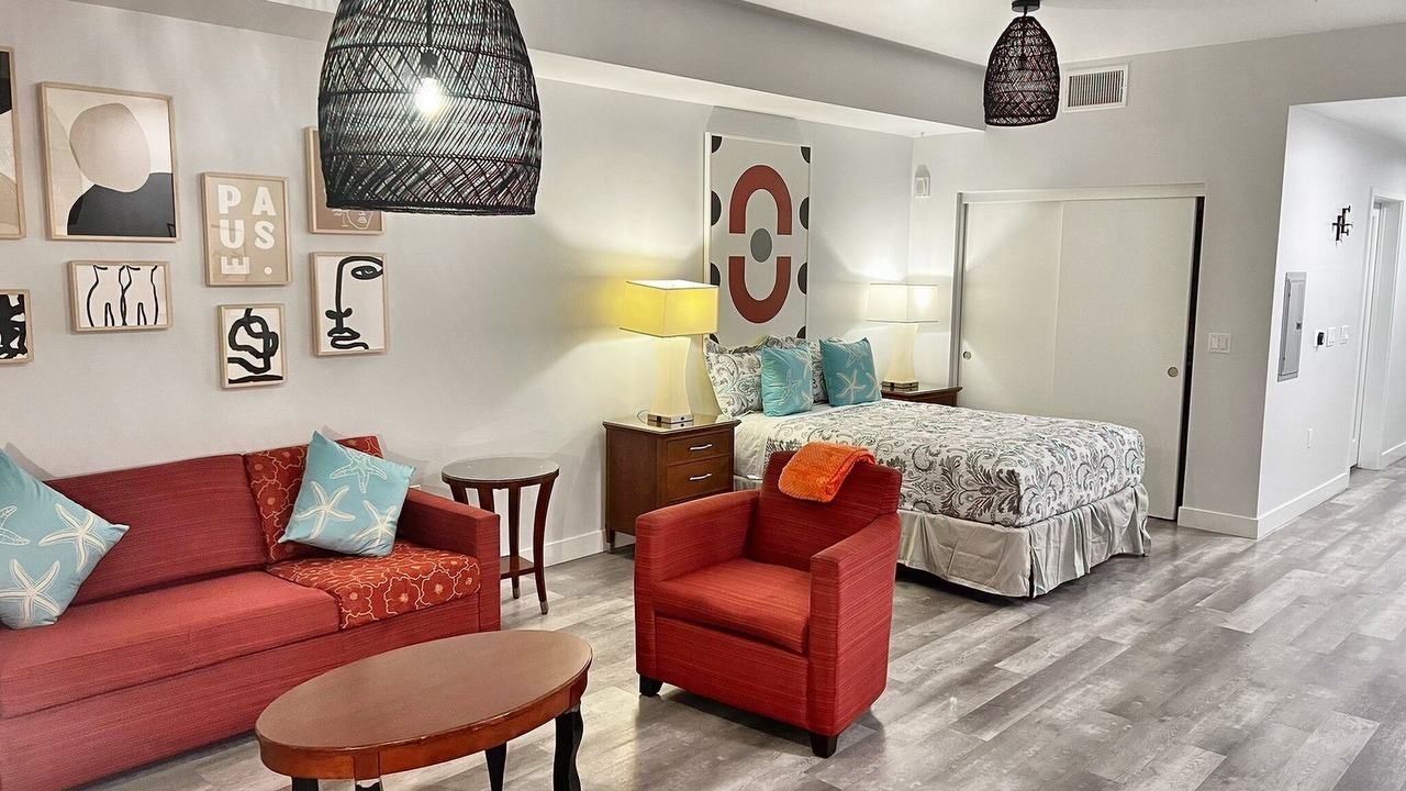 Photo of Bedroom in Fairfax District