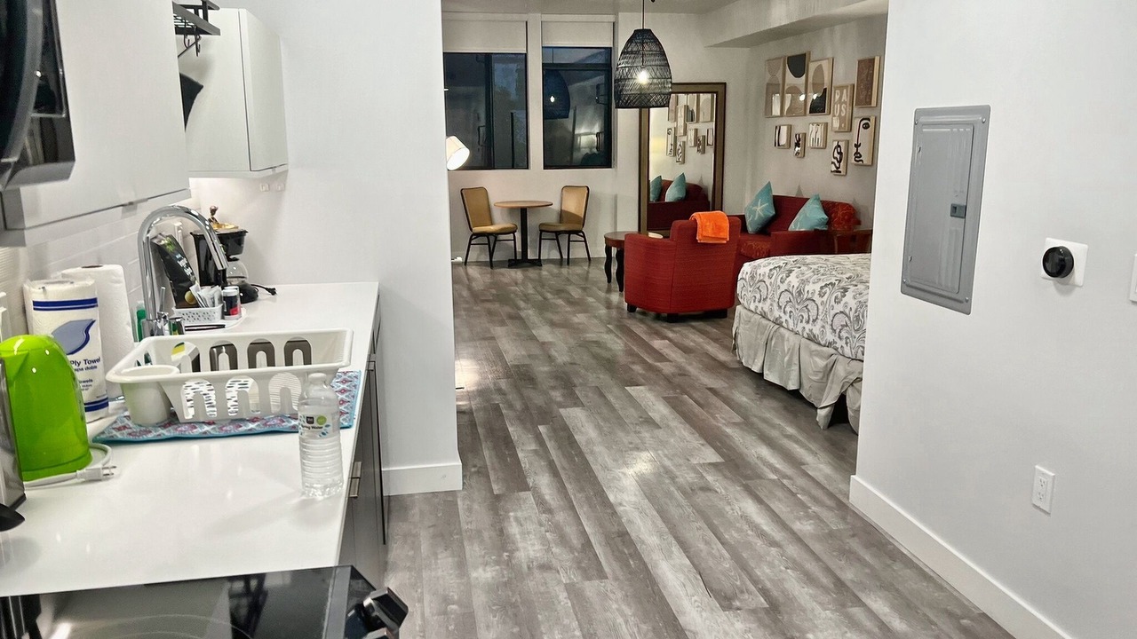 Photo of Bedroom in Fairfax District