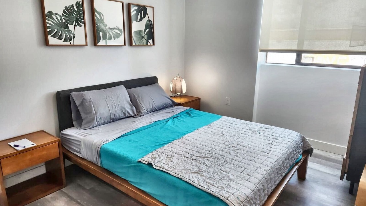 Photo of Bedroom in Fairfax District
