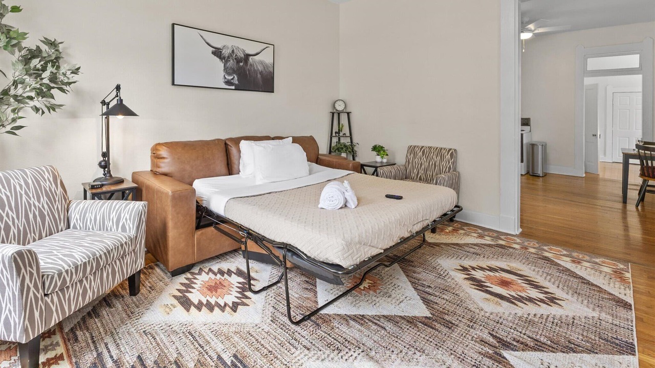 Photo of Bedroom in Holy Cross