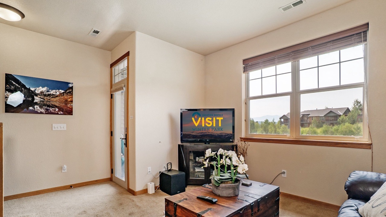 Photo of Livingroom in Rendezvous