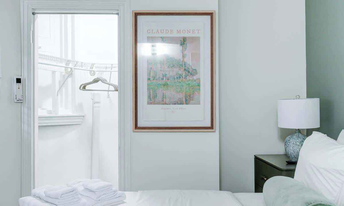 Photo of Bedroom in Midtown Village
