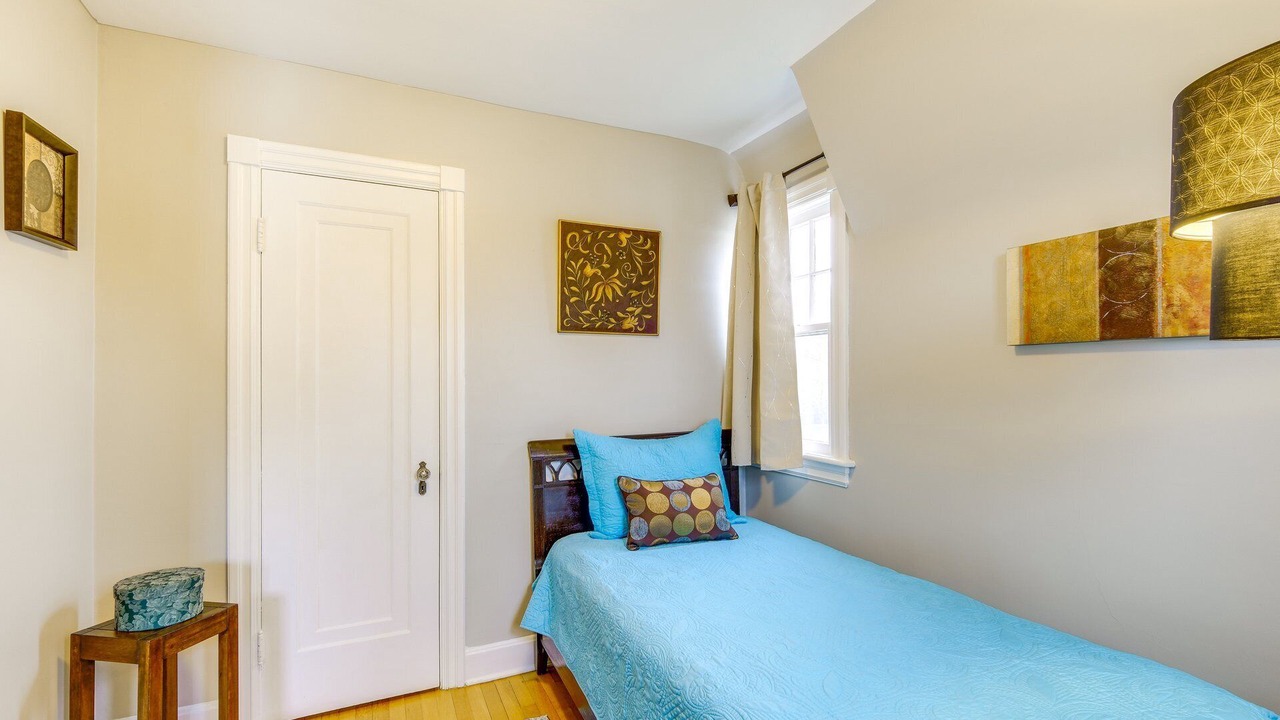 Photo of Bedroom in Garfield Heights