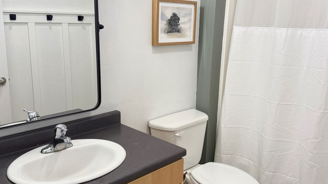 Photo of Bathroom in Garden Valley