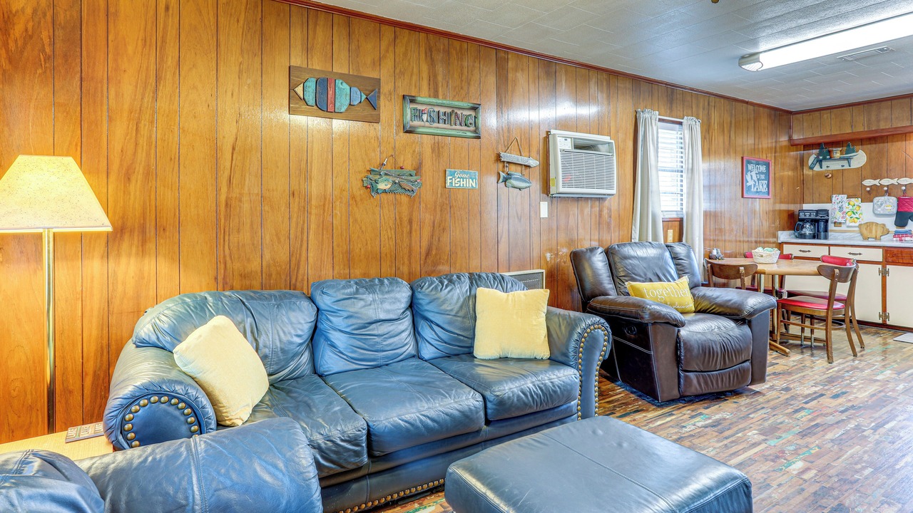 Photo of Livingroom in Greers Ferry