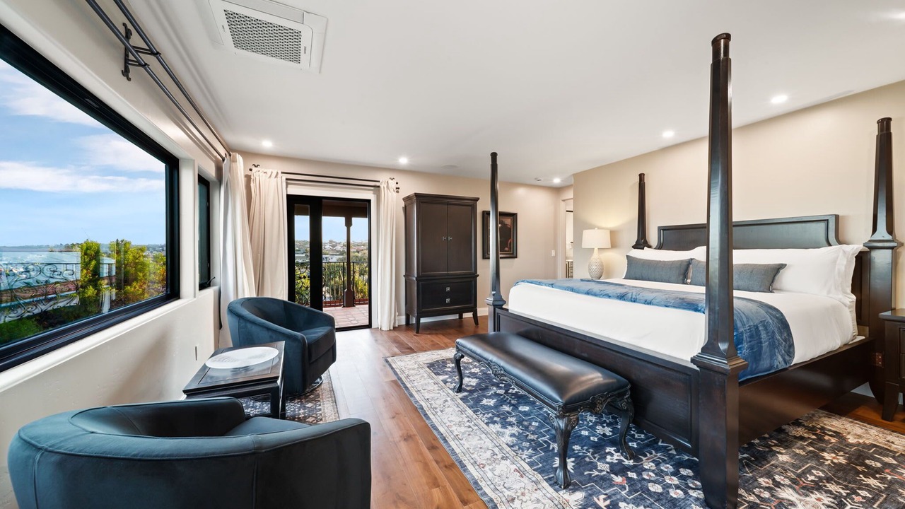 Photo of Bedroom in Roseville - Fleet Ridge