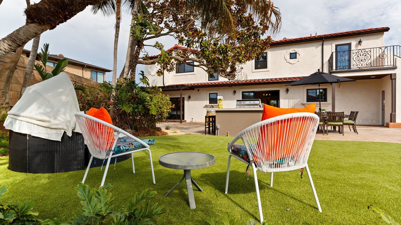 Photo of Patio Balcony in Roseville - Fleet Ridge