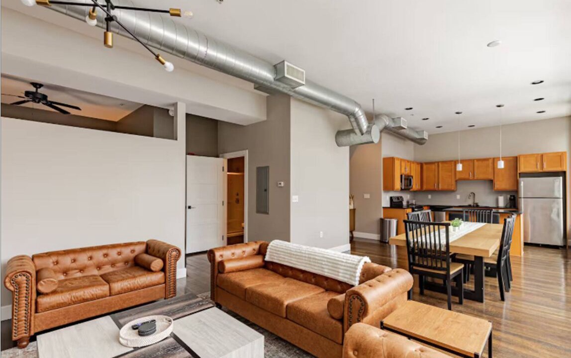 Photo of Livingroom in Wholesale District
