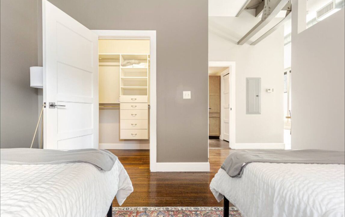 Photo of Bedroom in Wholesale District