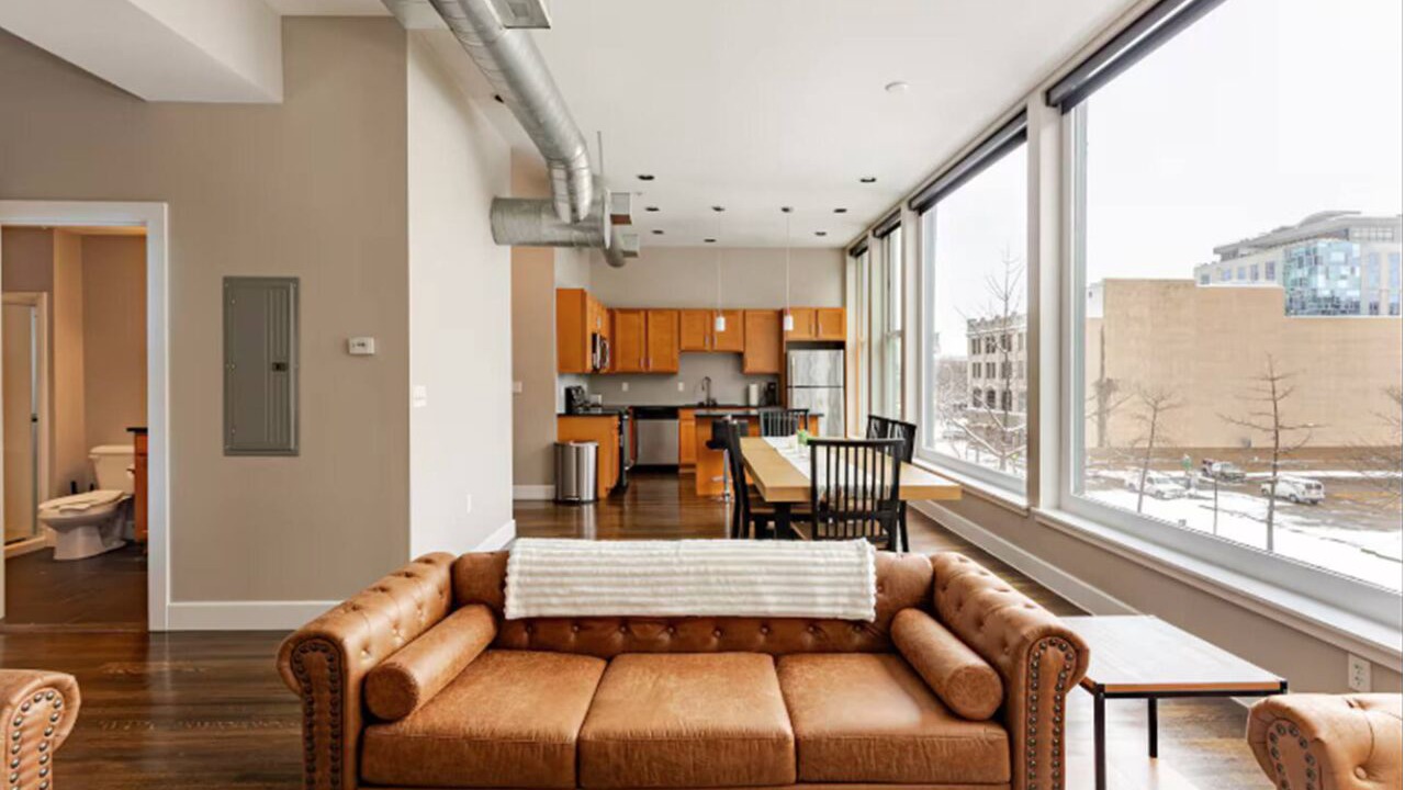 Photo of Livingroom in Wholesale District