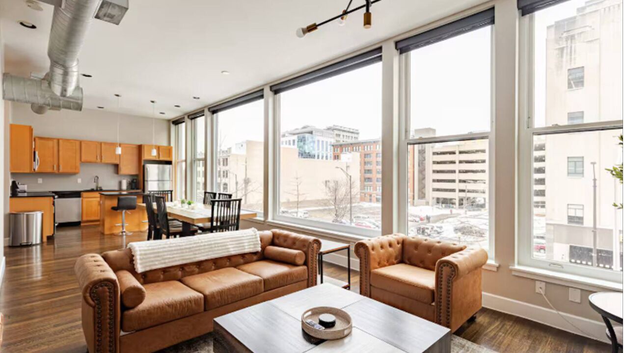 Photo of Livingroom in Wholesale District