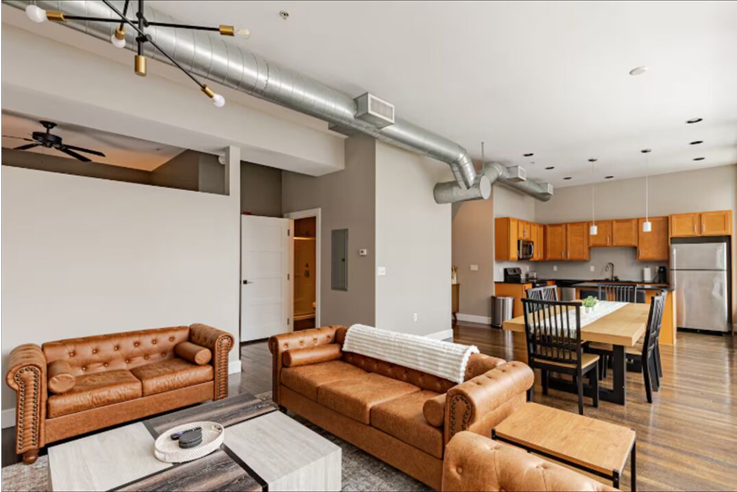 Photo of Livingroom in Wholesale District