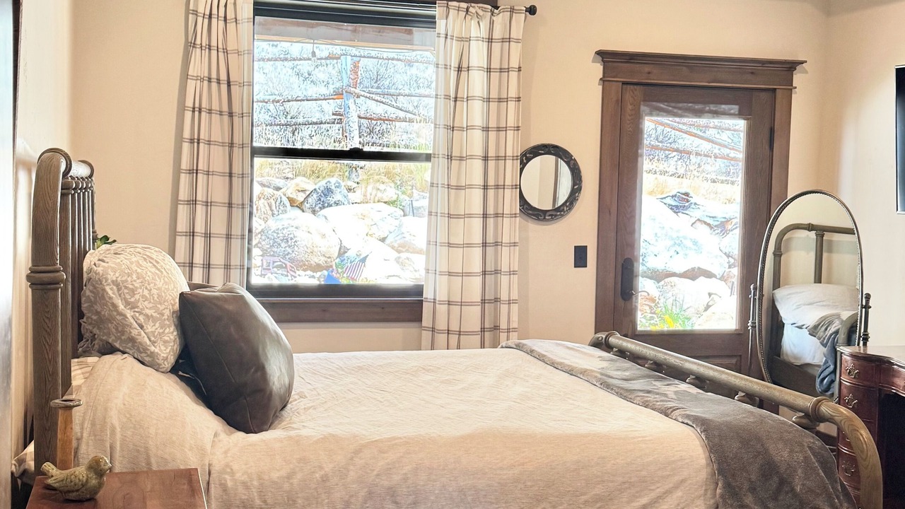 Photo of Bedroom in Gardiner