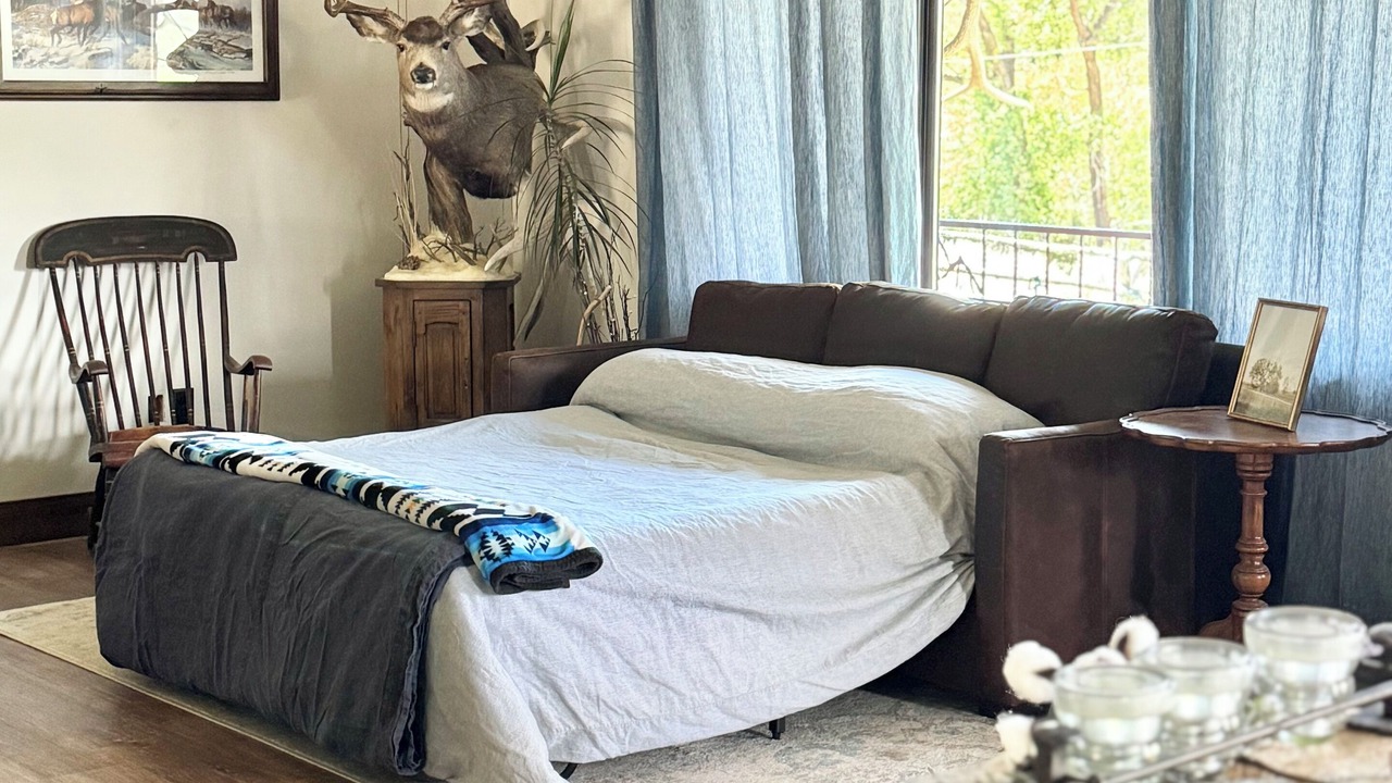 Photo of Bedroom in Gardiner