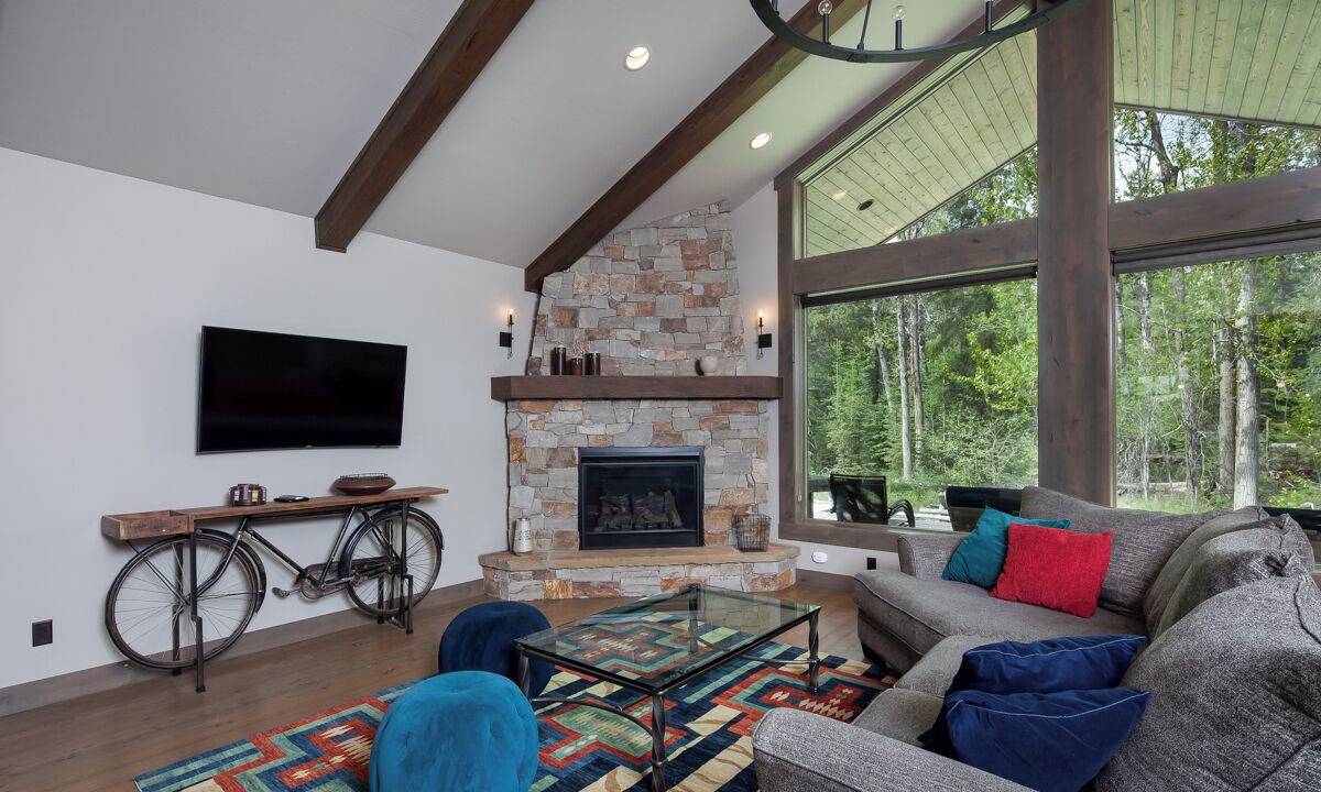 Photo of Livingroom in Whitefish